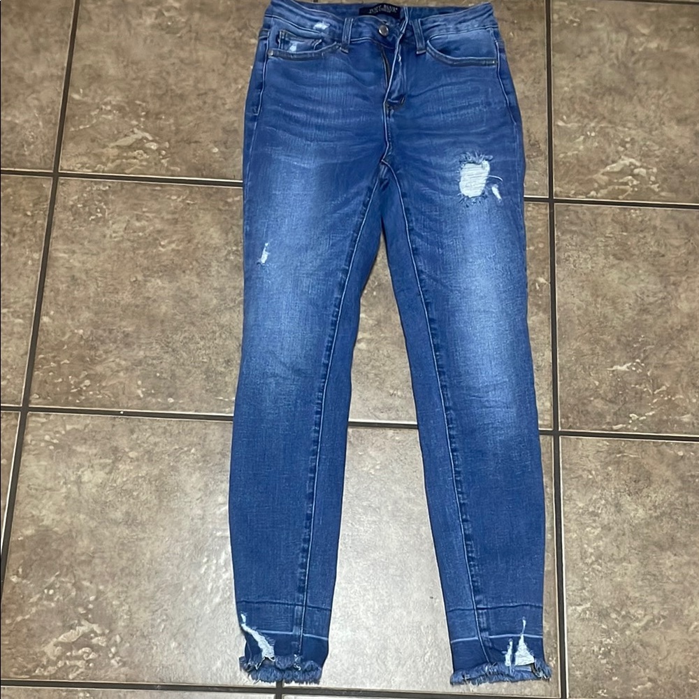 Judy Blue Women's Blue Distressed Jeans 3/26
